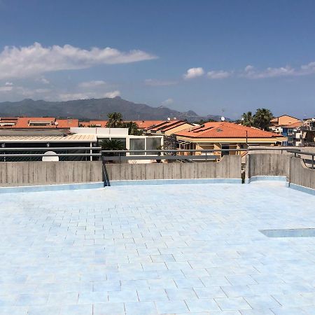 Appartamento Casasolemare Fondachello Fondachello  Ngoại thất bức ảnh